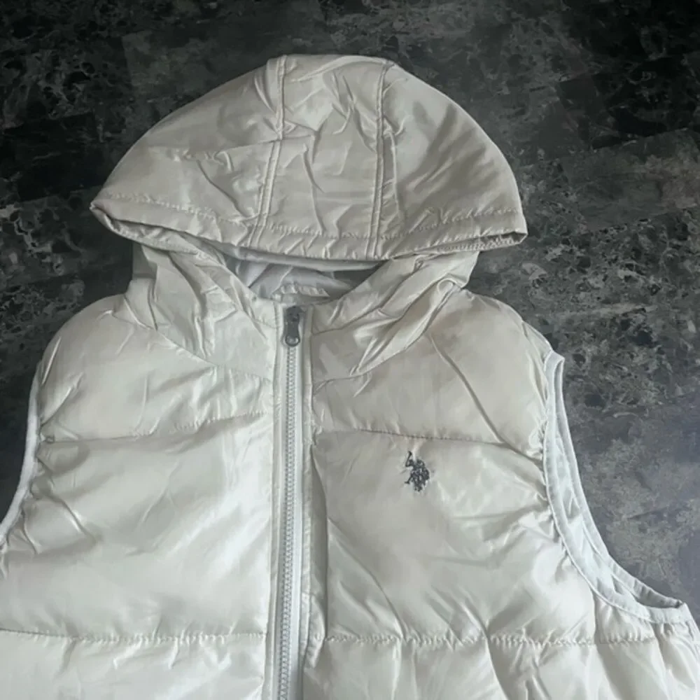 US Polo Puffer Hoodie Cropped Vest Large Women's Front Zip Beige